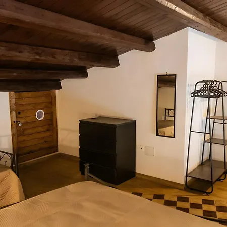 Borgo 23 Sicily Loft Ferienhaus *